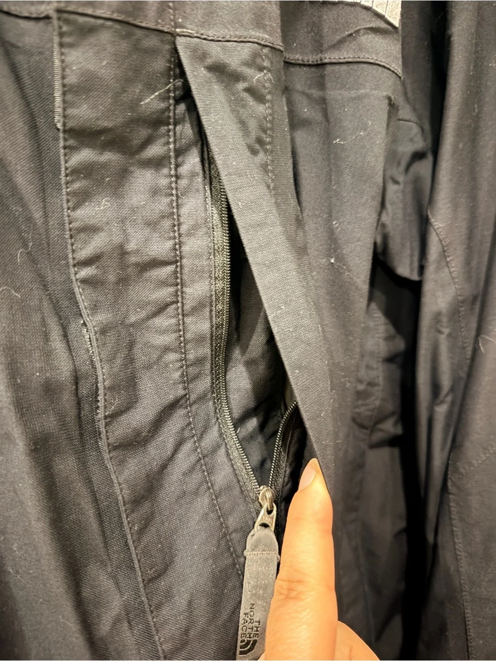 The North Face Black Men's Ski & Snowboard Shell Jacket